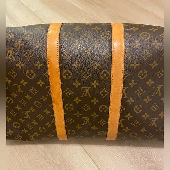 Louis Vuitton Keepall Bandoulière 55 - Picture 7 of 13